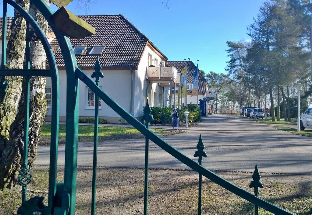 Ostsee Ferienappartement Dierhagen-Strand Екстериор снимка