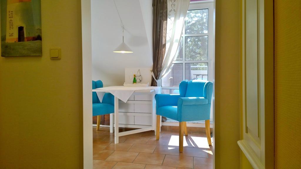 Ostsee Ferienappartement Dierhagen-Strand Екстериор снимка