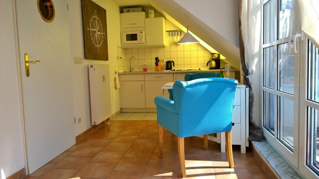 Ostsee Ferienappartement Dierhagen-Strand Екстериор снимка
